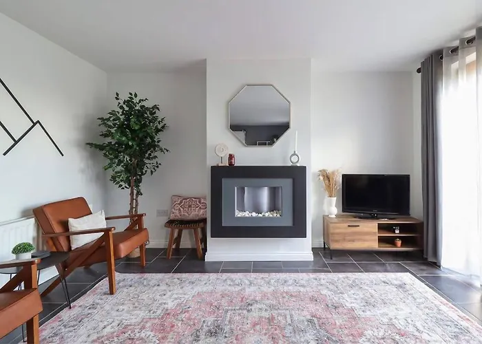 Modern 2 Bed Apartment At The Mournes
