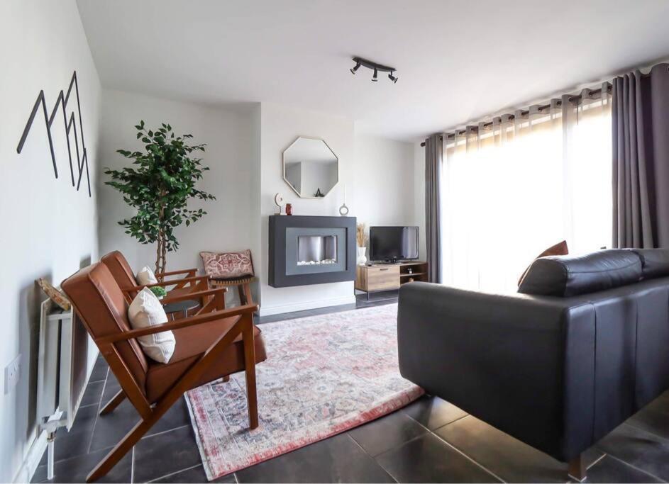 Modern 2 Bed At The Mournes